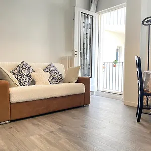 Chic 2 Bedrooms Phantheon Notre Dame Paris